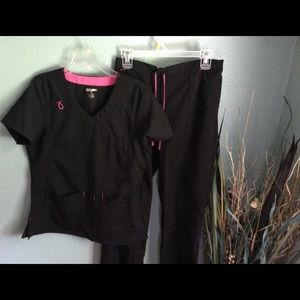 Black scrubs in excellent condition very comfortable